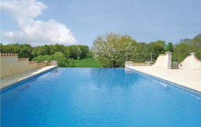  Holiday home Montignac Le Coq with Outdoor Swimming Pool 392  Бор